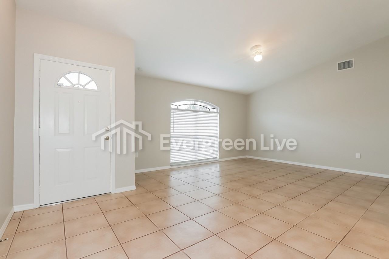 5711 Daughtery Downs Loop - Photo 3 of 18