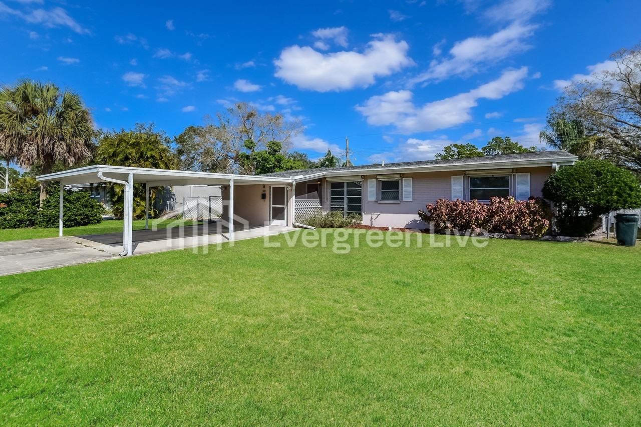 2736 Jay Place - Photo 2 of 19