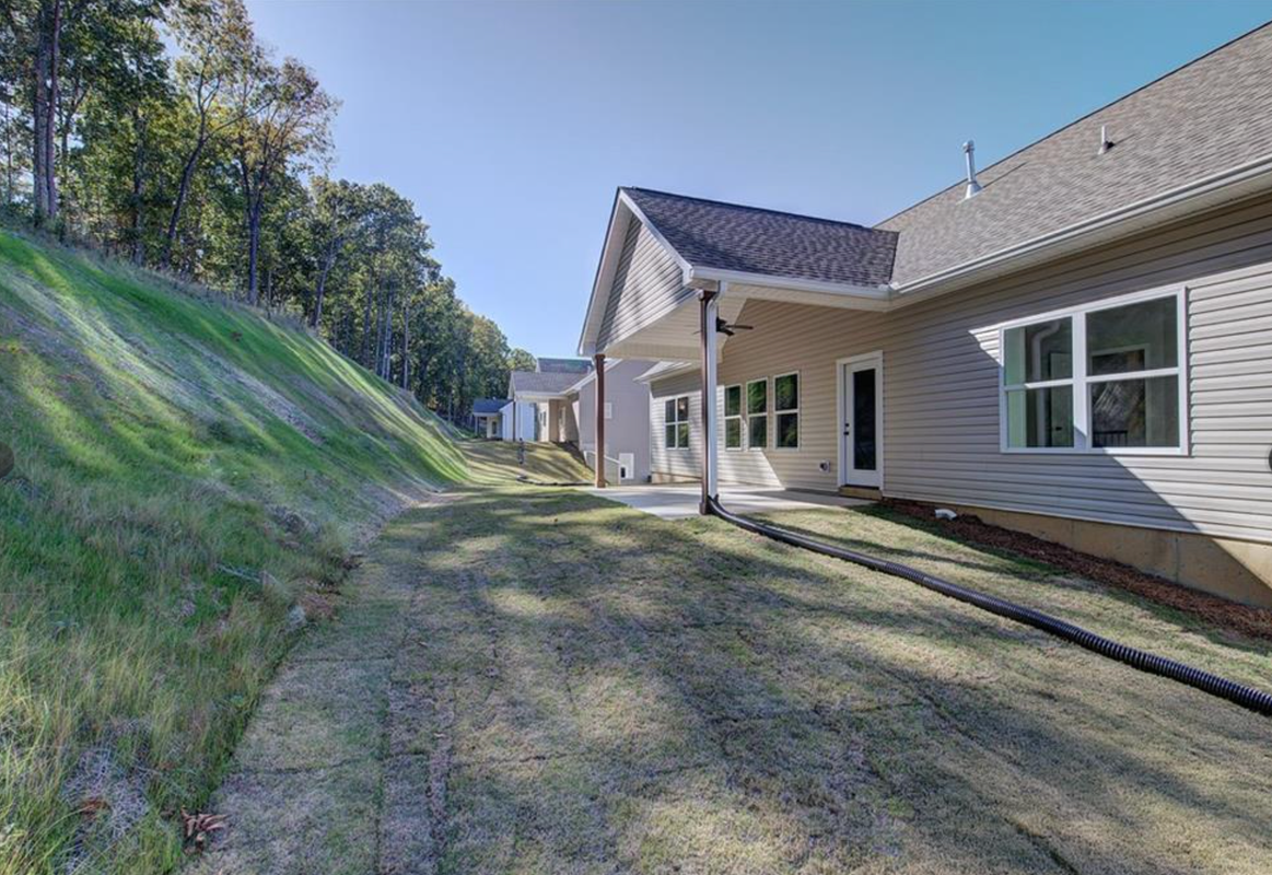 309 Arbor Cir - Photo 3 of 20