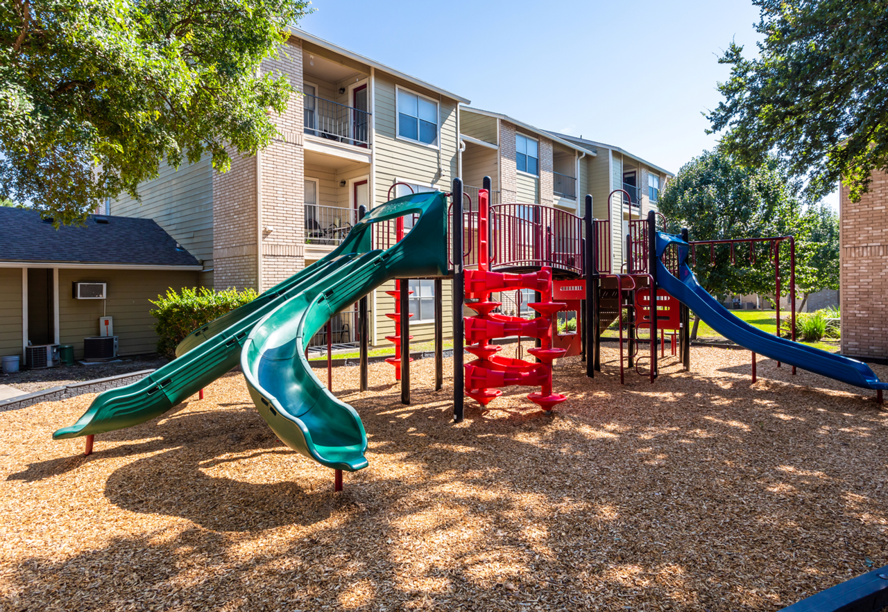 Avalon Apartments - Photo 3 of 50