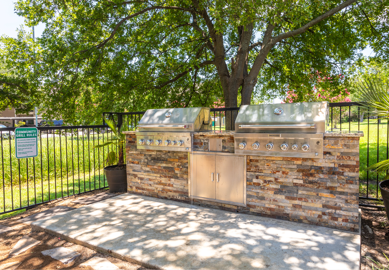 Avalon Apartments - Photo 5 of 50