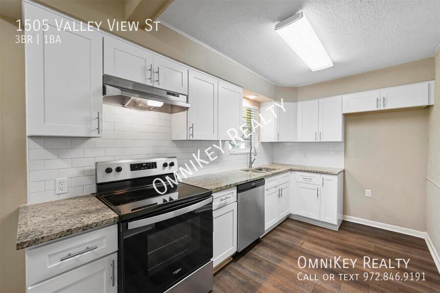 1505 Valley View St - Photo 2 of 16