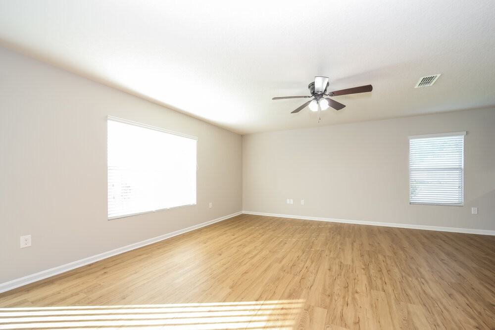 45014 Ingleham Cir - Photo 4 of 16