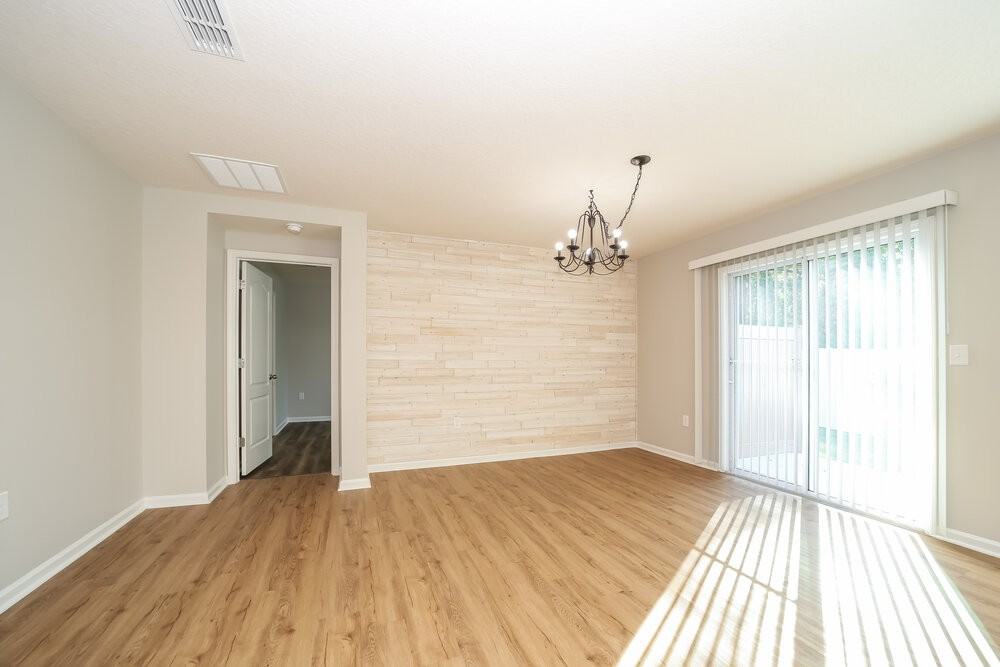 45014 Ingleham Cir - Photo 5 of 16