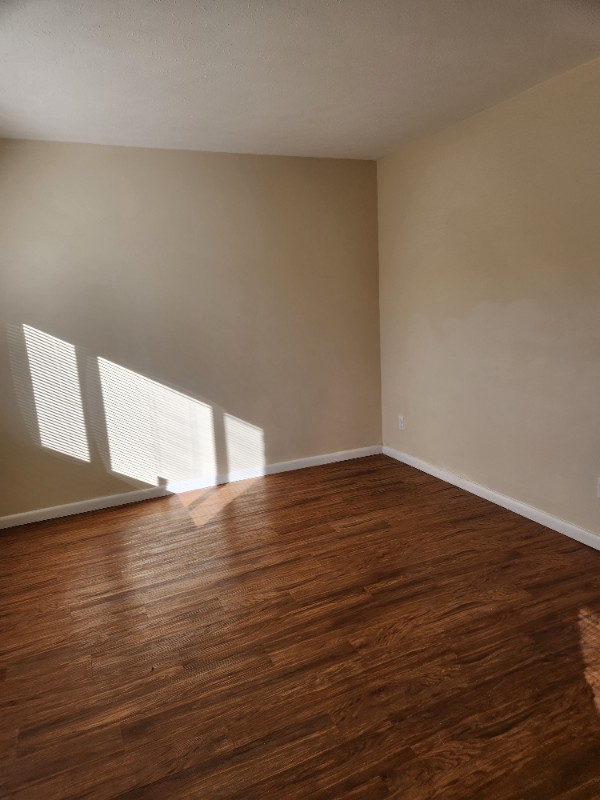 2846 Joyce Ave #C - Photo 5 of 28