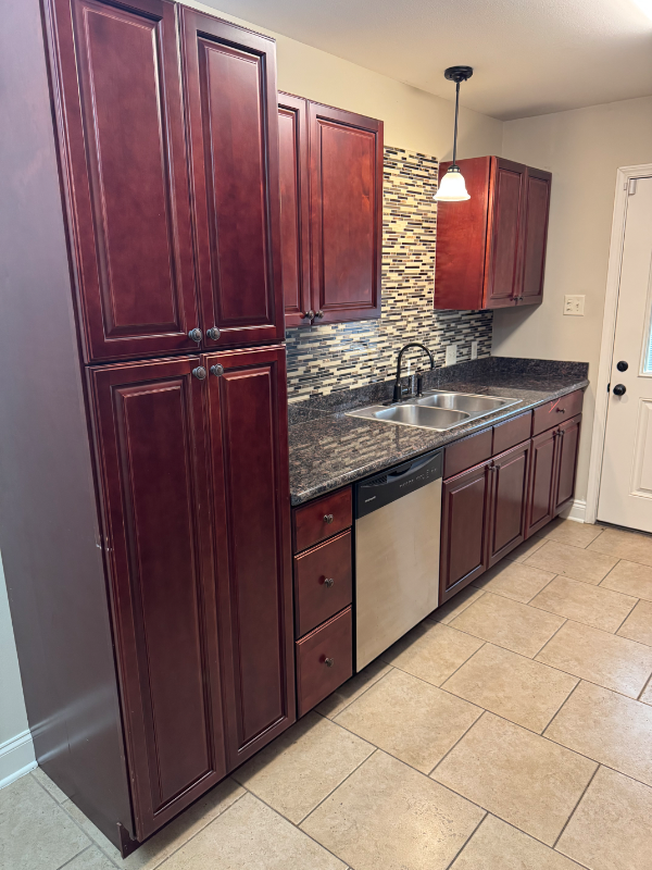 136 Jolie Oaks Blvd #B - Photo 2 of 13