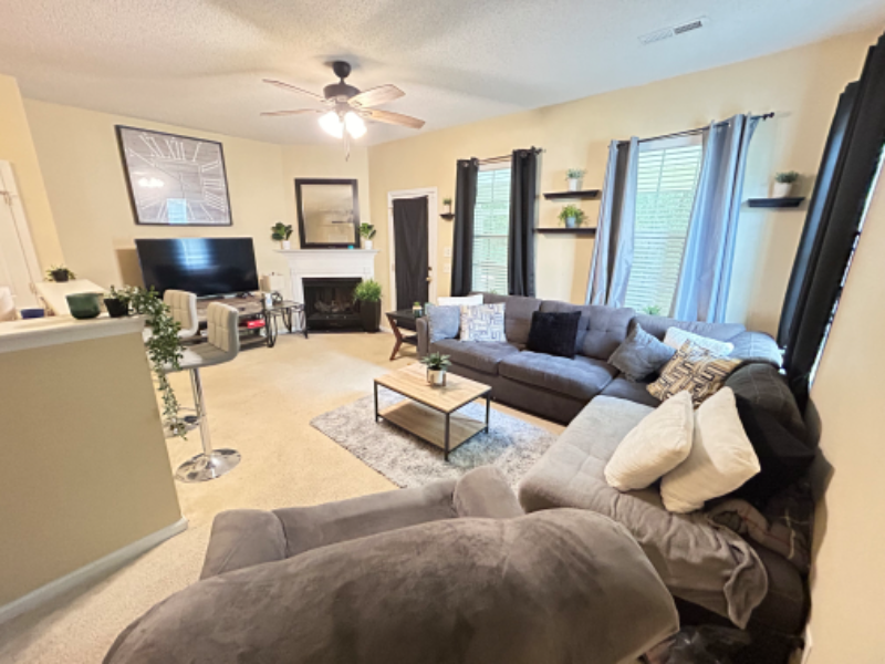 246 Brookshire Rd - Photo 3 of 7
