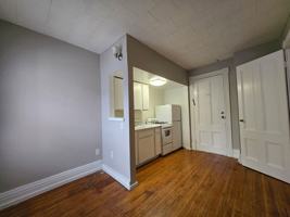 featured image of 248 Oxford St
