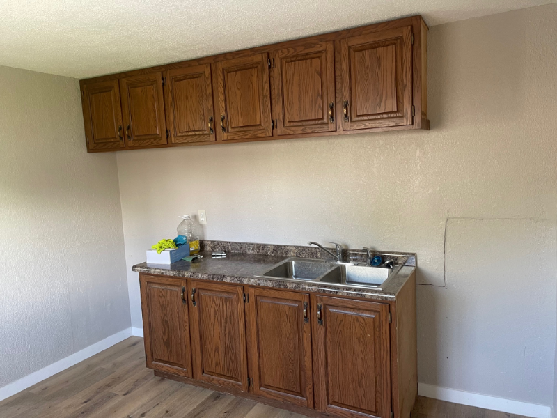 121 W Bluff St - Photo 3 of 13