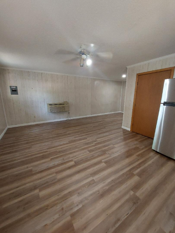 4038 North Rd #A - Photo 3 of 8