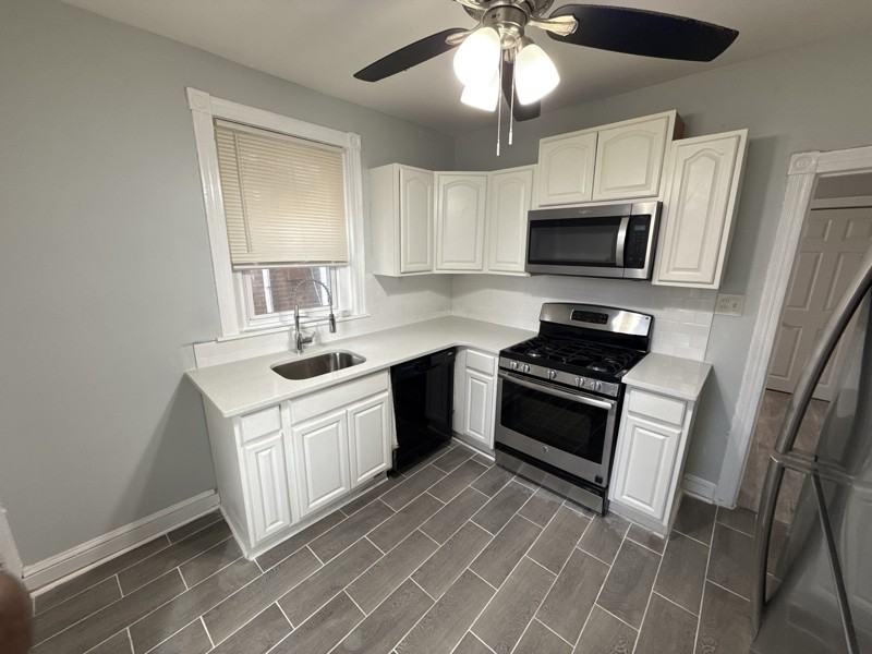 5502 Crowson St - Photo 2 of 17