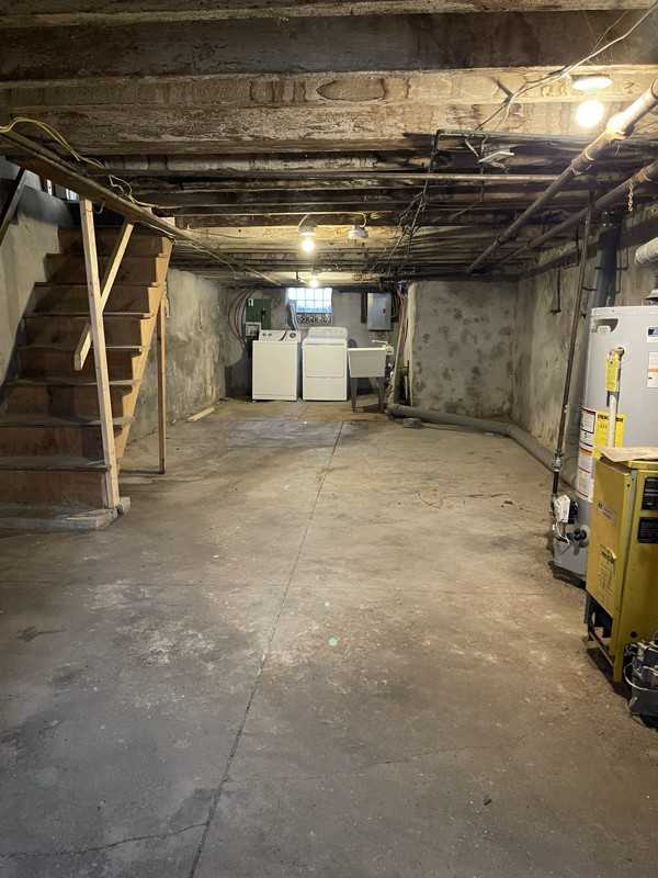 5502 Crowson St - Photo 6 of 17