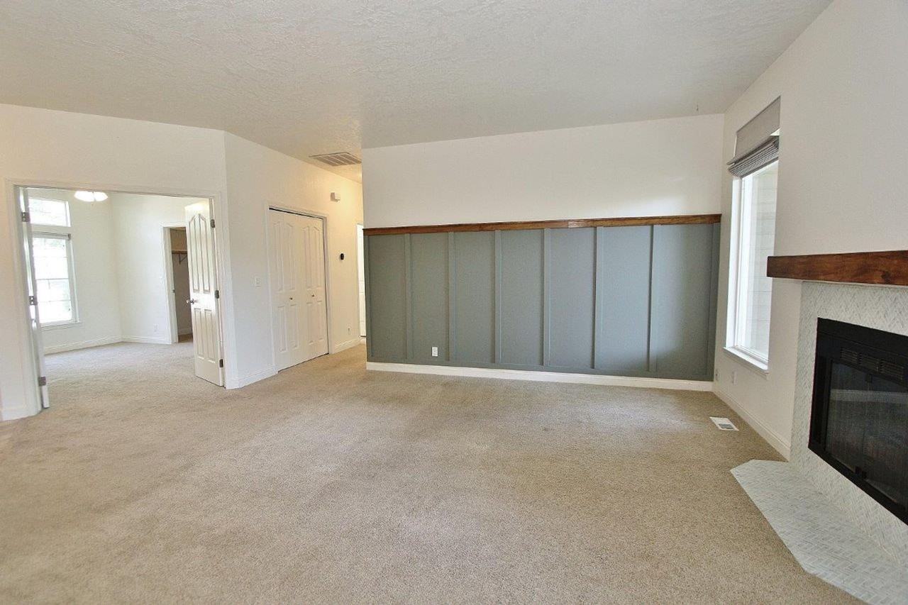 1334 N Gawaine Pl - Photo 6 of 27