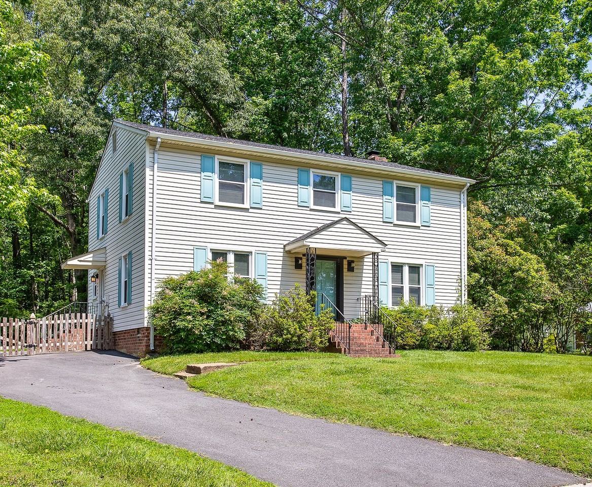 10387 Monocan Way - Photo 2 of 27