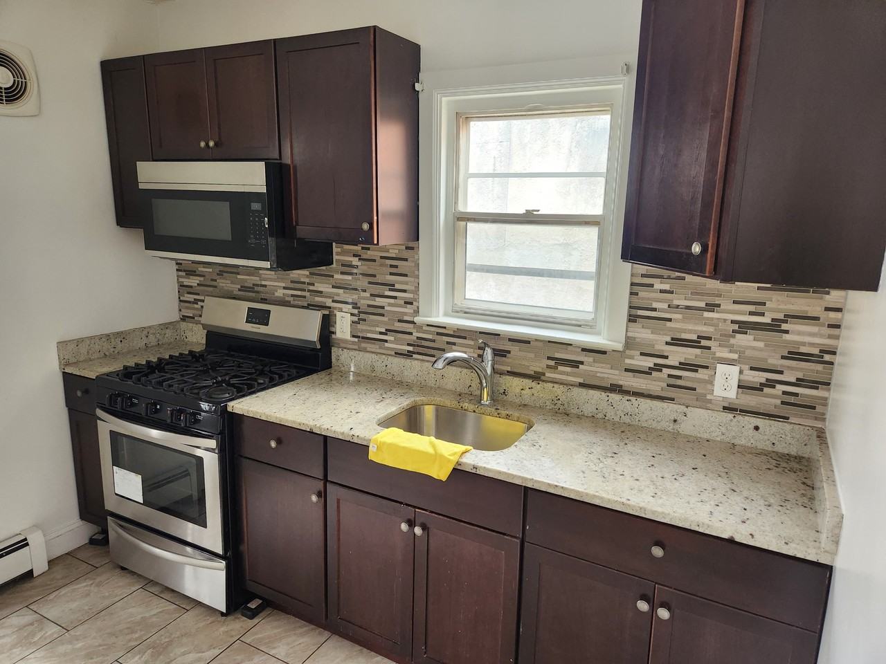 2320 Anoka Ave #2 - Photo 3 of 9