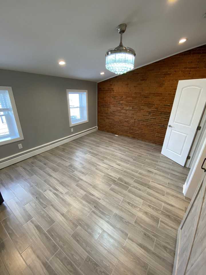793 N 24th St #2nd3rdFL - Photo 7 of 19