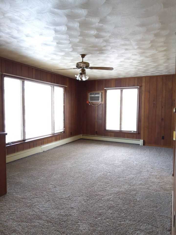 213 Crystal Valley Dr - Photo 5 of 16