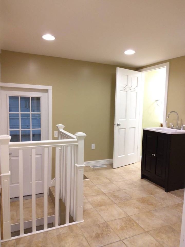 716 S 8th St - Photo 2 of 38