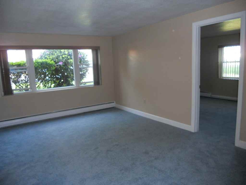 150 Main St - Photo 3 of 8