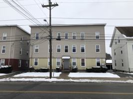 featured image of 351 E School St