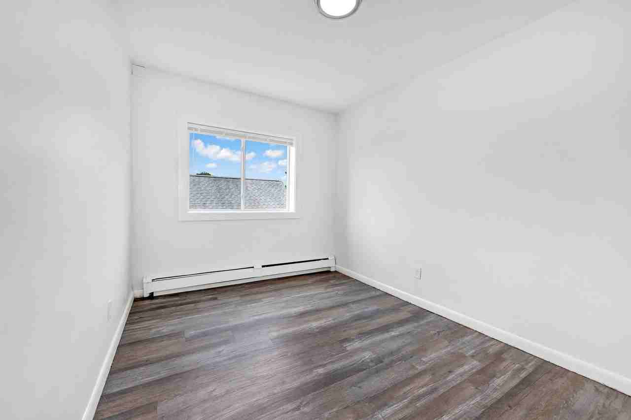 1045 River St #11 - Photo 7 of 23