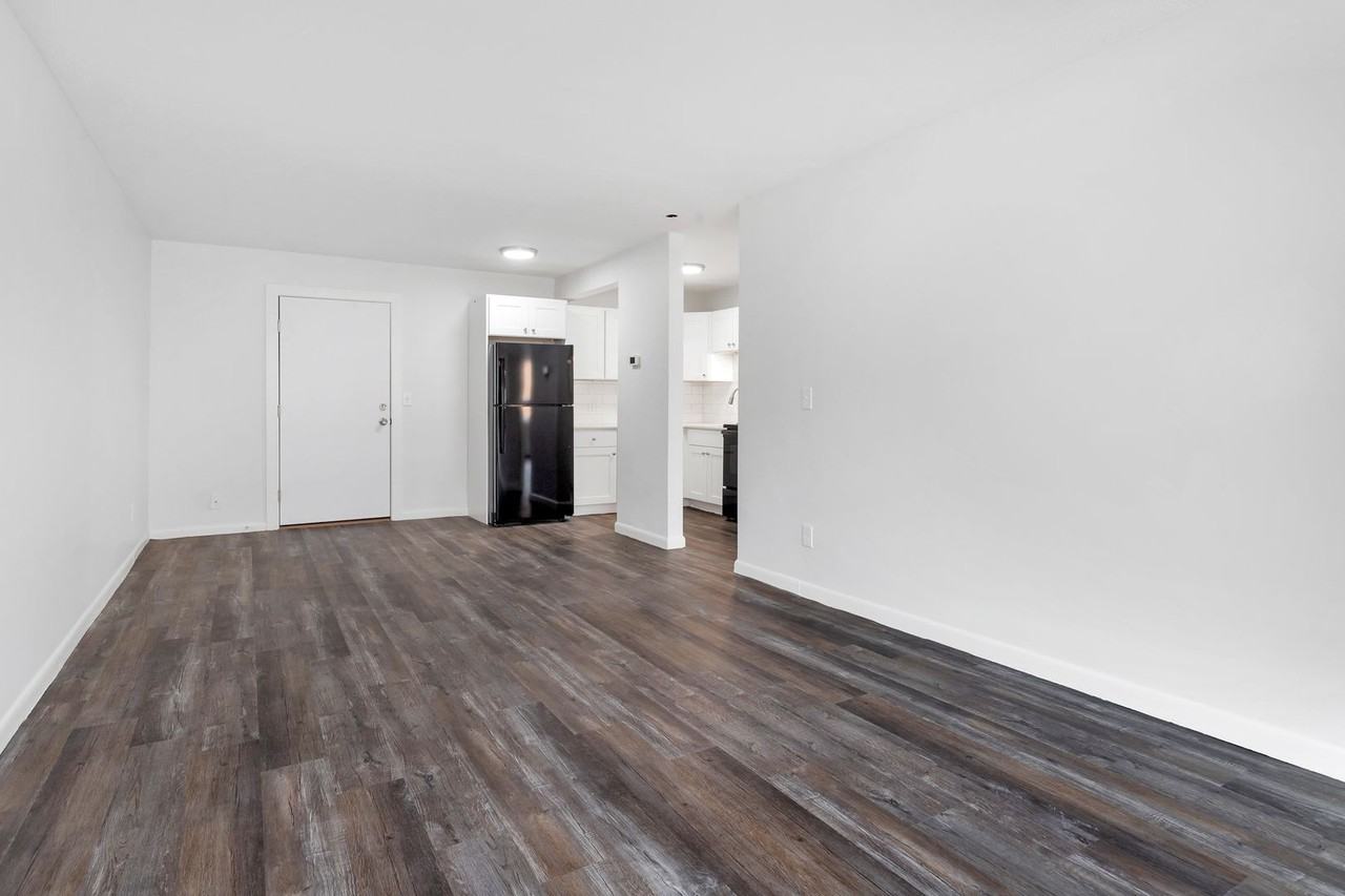 1045 River St #17 - Photo 5 of 19
