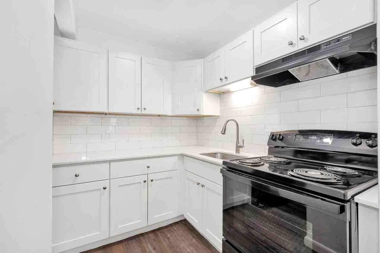 1045 River St #17 - Photo 6 of 19