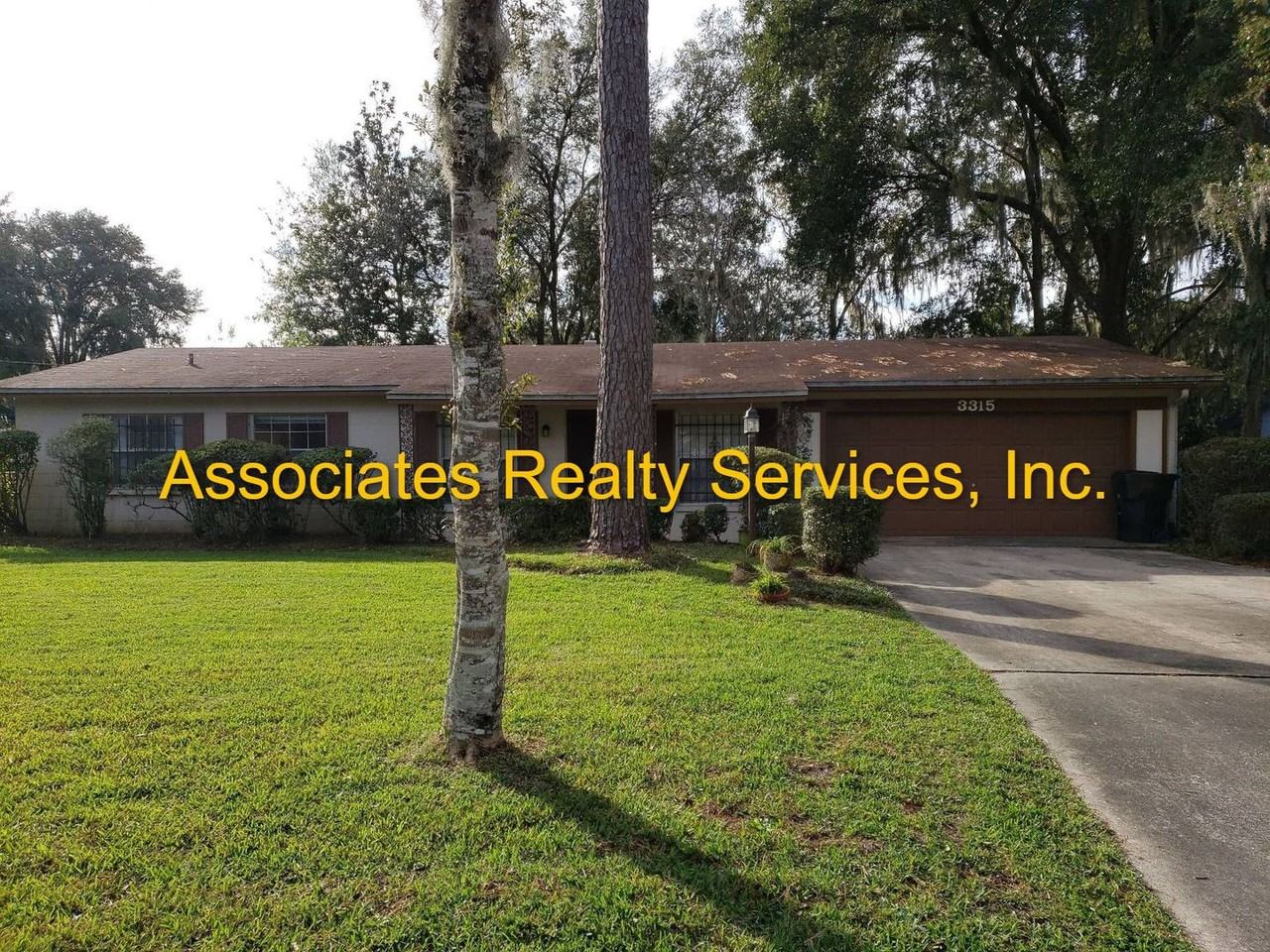 3315 Nw 45th Ave - Photo 2 of 14