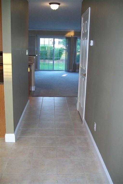 109 Oak Hill Ln - Photo 3 of 17