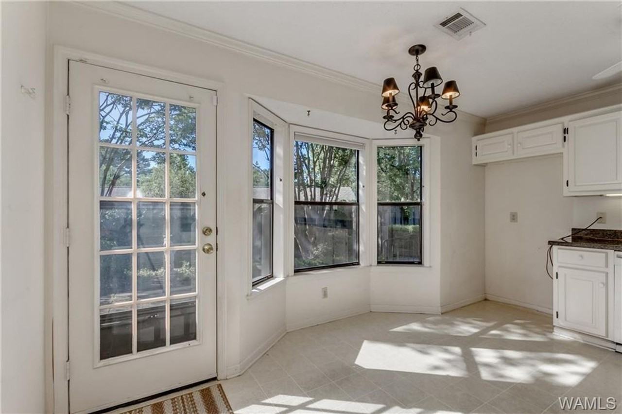 412 Shallow Creek Rd - Photo 2 of 28