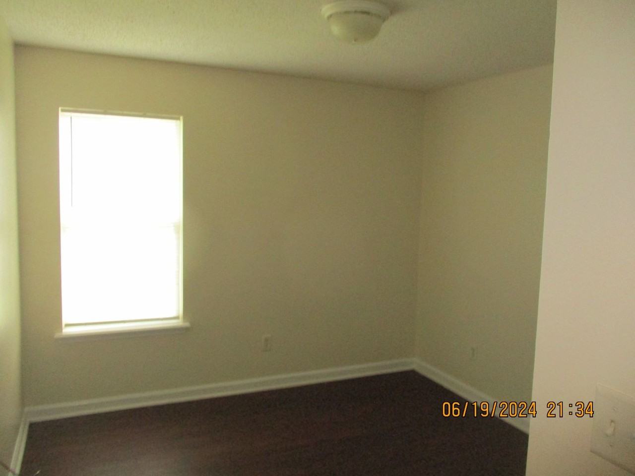 139 Twelve Oaks Ct - Photo 2 of 13