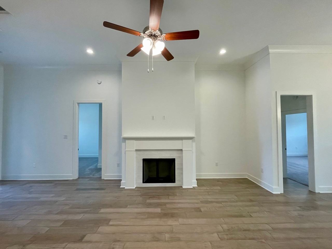 14030 Trailhead Dr - Photo 3 of 17