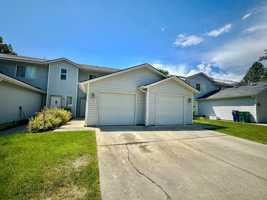 featured image of 382,84,86,88 Leadora Ln.