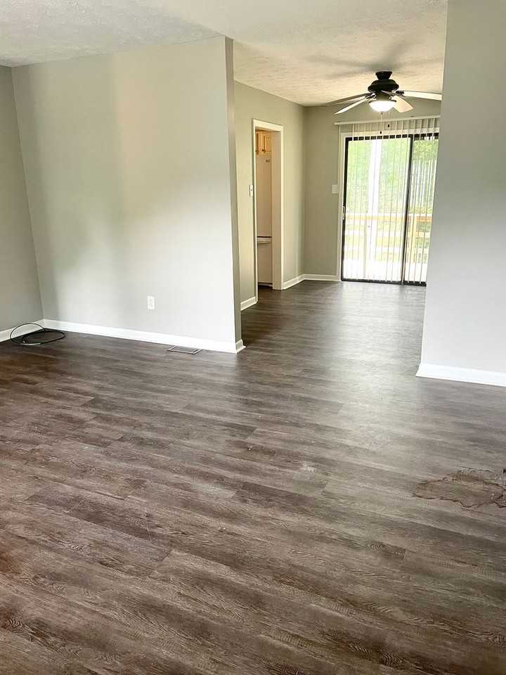 11109 Concord Woods Dr - Photo 3 of 23