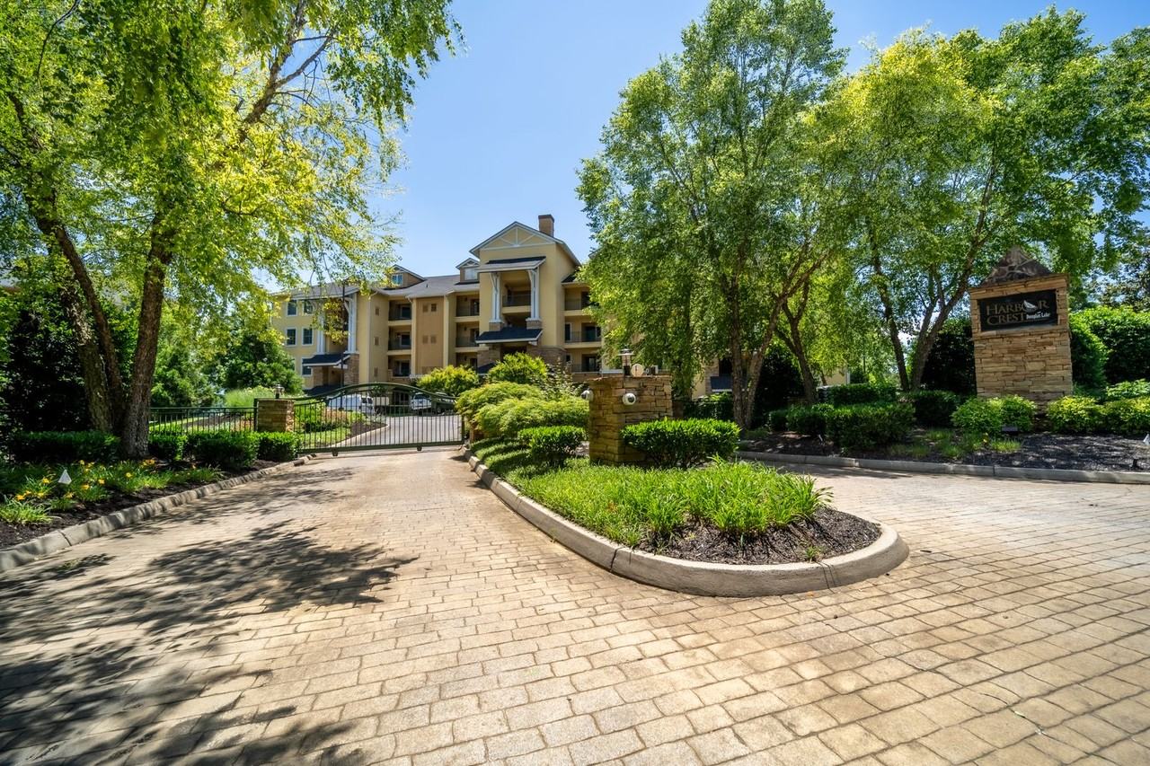 1283 Highway 139 - Photo 2 of 37