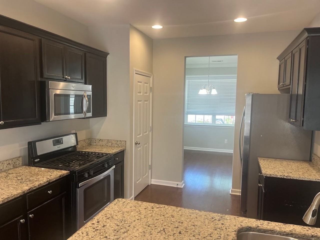 8156 Ronda Dr - Photo 4 of 18