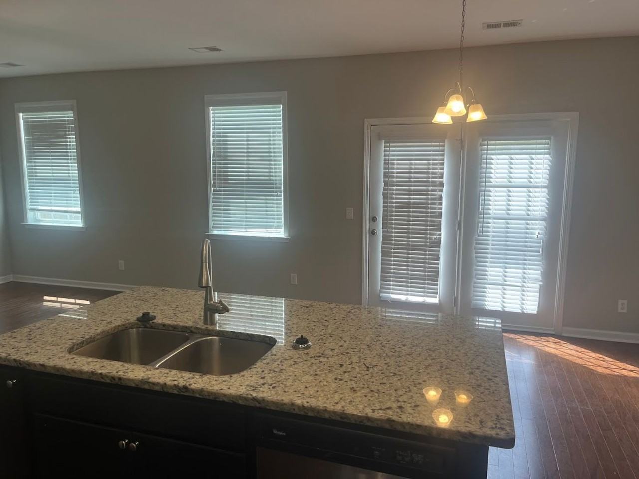 8156 Ronda Dr - Photo 5 of 18