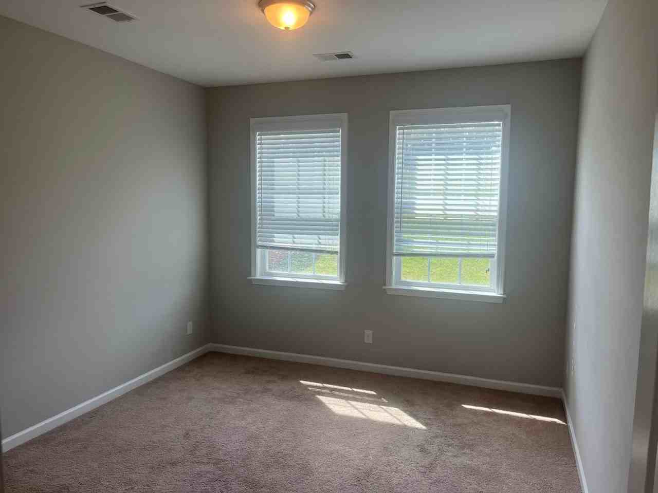 8156 Ronda Dr - Photo 7 of 18