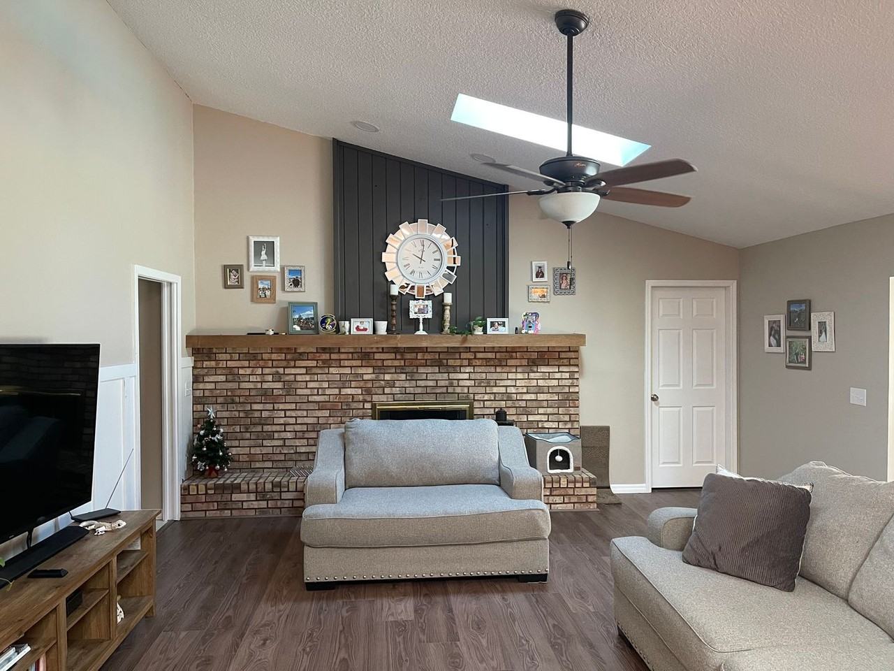 213 Bloomingfield Dr - Photo 5 of 13