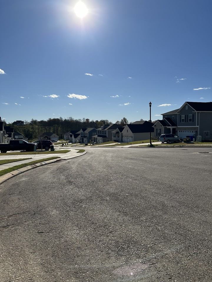 3316 Laurel Brook Ct #NA - Photo 4 of 18