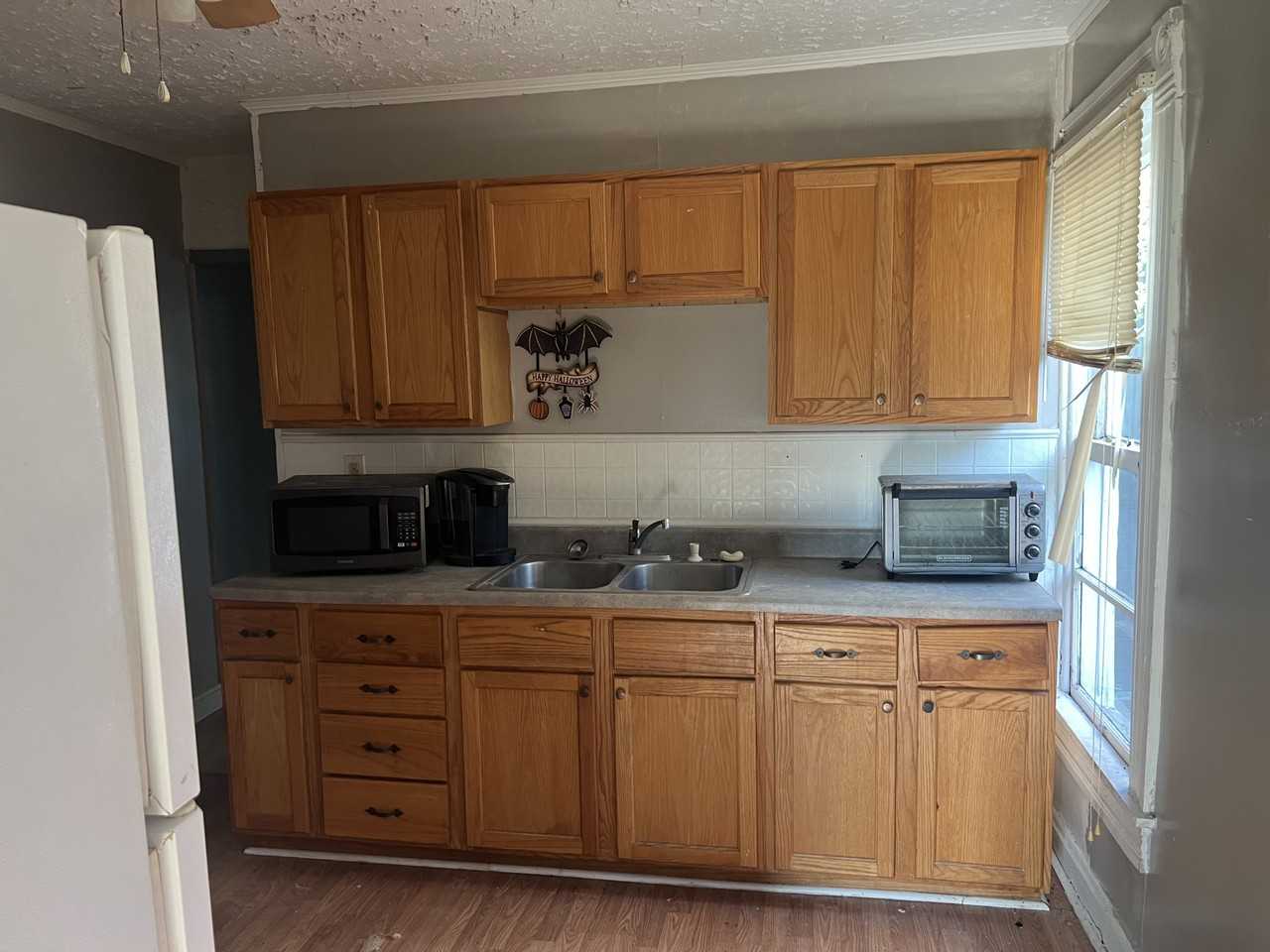 206 Vine St #A - Photo 7 of 16