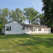 5 Sunset Dr - Photo 1 of 1
