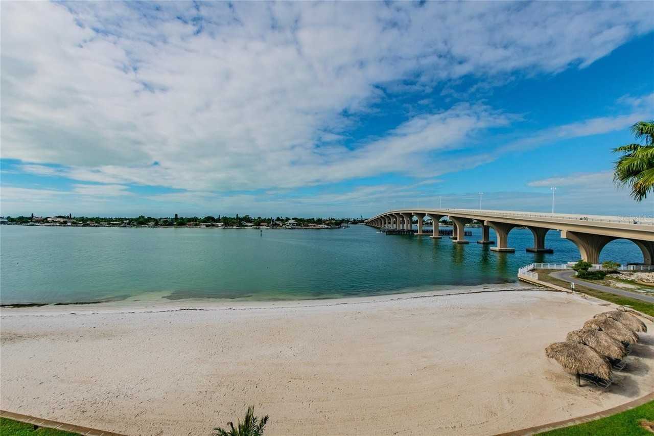 6073 Bahia Del Mar Blvd #129 - Photo 7 of 25