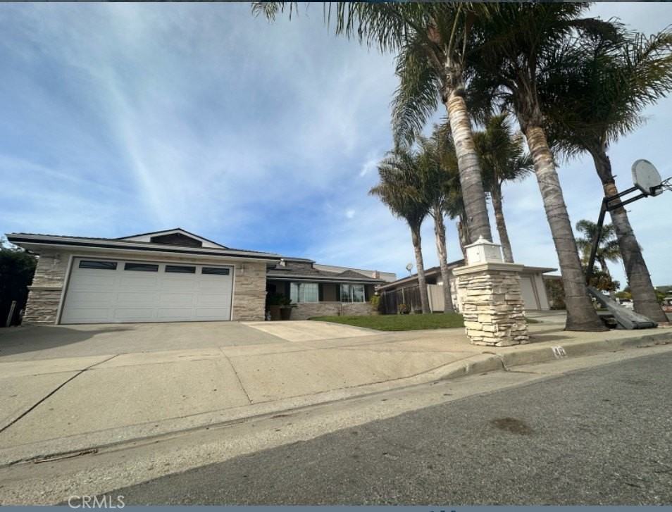 48 Jeanette Way - Photo 2 of 14