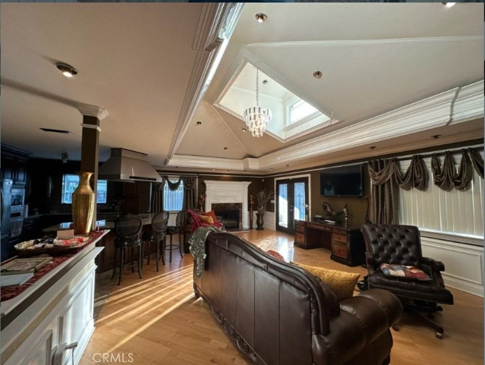 48 Jeanette Way - Photo 3 of 14