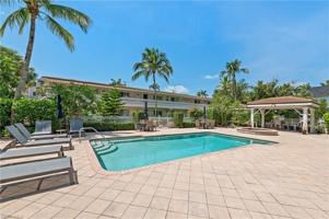 featured image of 950 7th Ave S #23