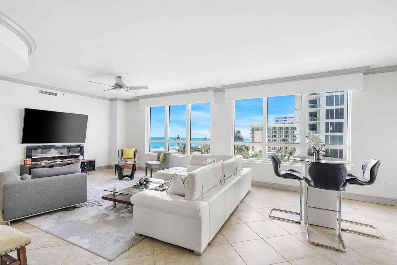 3800 3800 N Ocean Drive #650 - Photo 6 of 50