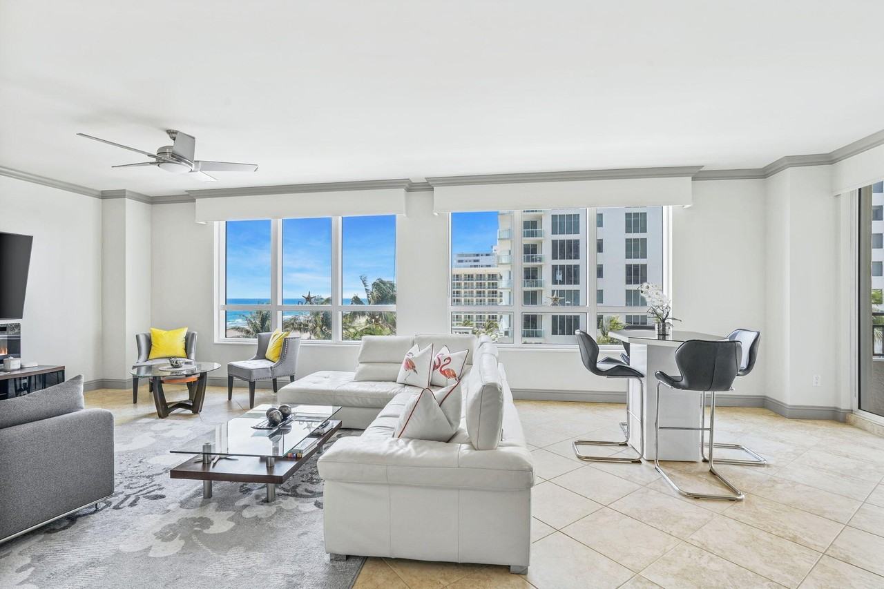 3800 3800 N Ocean Drive #650 - Photo 5 of 50