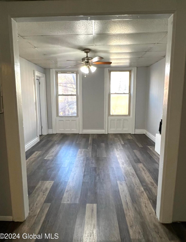 283 4th St - Photo 2 of 3