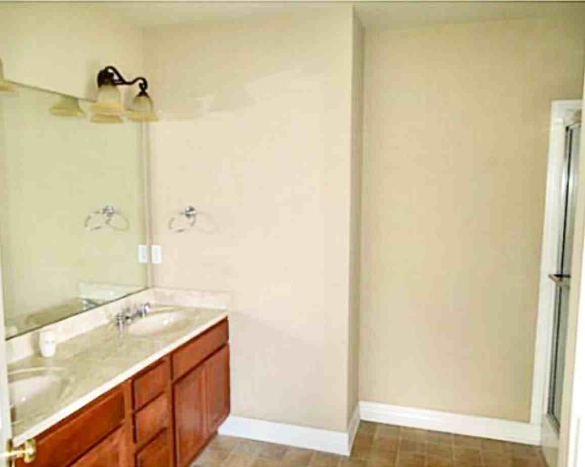 130 Riverbrooke Dr - Photo 6 of 12